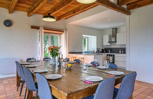 Theix-Noyalo Casa | LA CALYPSO - Magnifique longère avec piscine !