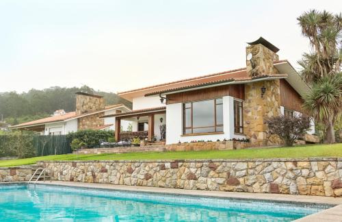 San Martín del Mar Villa | La capilla de ana