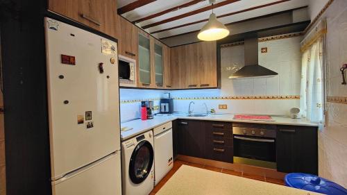 Villasequilla Casa | La Casa Amarilla de Villasequilla