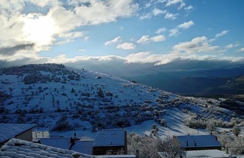 Calascio Casa | La casa di mezzo