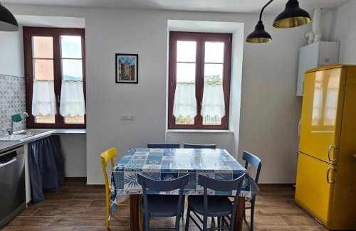 Cairo Montenotte Casa | La Casa Rossa affittacamere