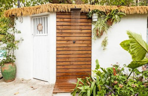 El Pinar Casa | La casita del pueblo GARDEN petfrienly con chimenea