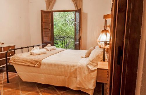 El Pinar Casa | La casita del pueblo GARDEN petfrienly con chimenea