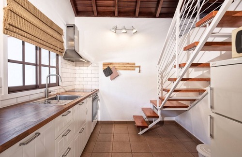 El Paso Chalet De Esquí | La Cebada by Huskalia