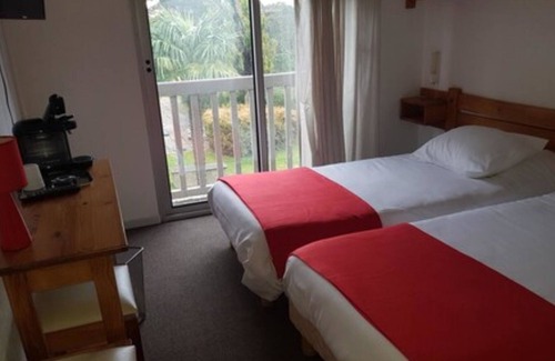 Ibos Hotel | La Chaumière du Bois