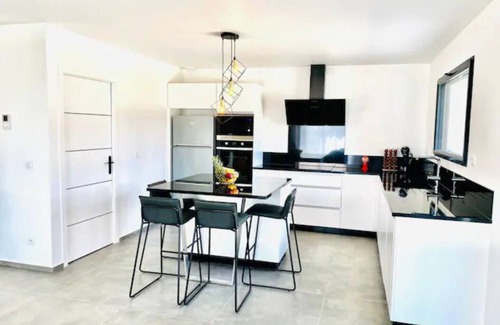 Brax Villa | La Contemporaine, 3 bedrooms, 5 minutes from Waligator and Aqualand!