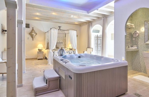 Augers-en-Brie Hotel | La Ferme Briarde