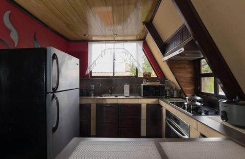 La Fortuna Chalet De Esquí | La Fortuna Private Chalet