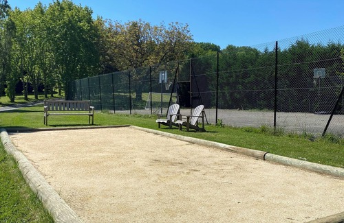 Sainte-Colombe-de-Villeneuve Cabaña | La Ferme Gîte à la Campagne Avec Piscine Privative. Idéal Pour Grande Famille