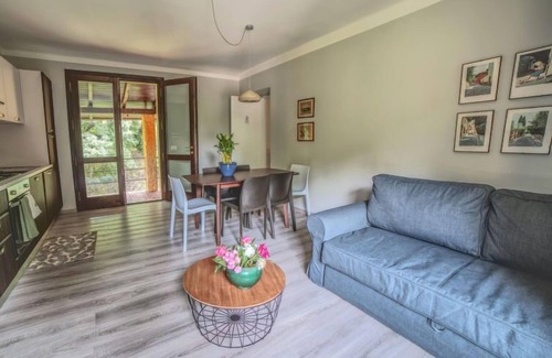 Oleggio Castello Apartamento | La Furnaseta by Interhome