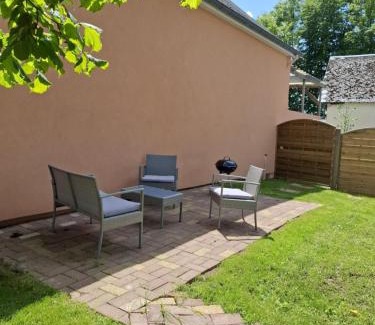 La Frenaye Casa | La gîte "Ressources" au calme avec jardin et jacuzzi entre Rouen et Le Havre