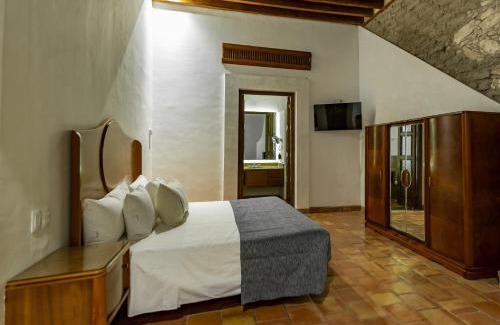 Zona centro Hotel | La Gloria Mesón
