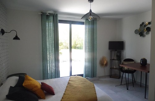 Lias Casa | La Grimoise, chambre d'hôte à la campagne