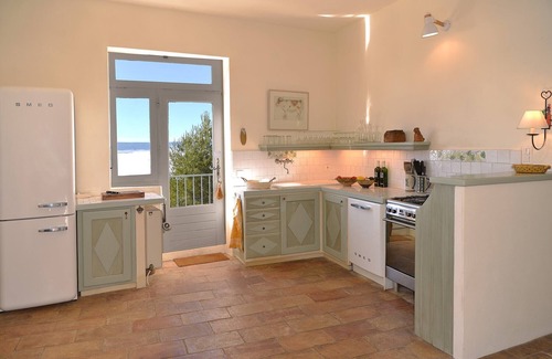 Murs Casa | LA JAUMIERE en Murs, tranquila con fantásticas vistas y piscina