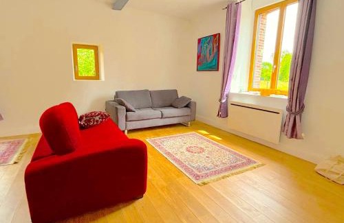 Sainte-Scolasse-sur-Sarthe Casa | La Maison D'Emile