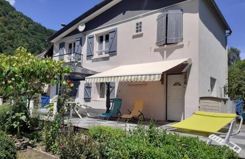 Ustou Casa | la maison blanche