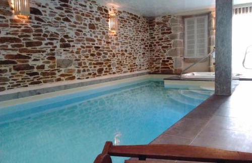 Chataigneraie Cantalienne Casa | la Maison d'Odette et Daniel