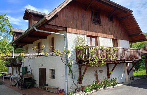 Boussy Casa | la maison de la Felicidad