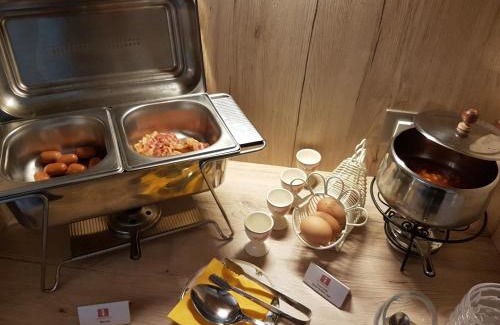 Carpaneto Piacentino Hotel | La Maison De Vì