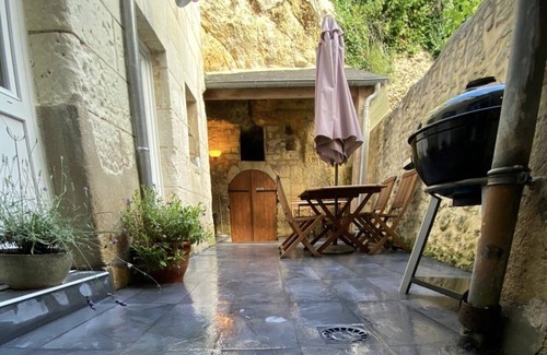 Loches Casa | La Maison des Remparts - Gite Pour 8 Pers a Loches