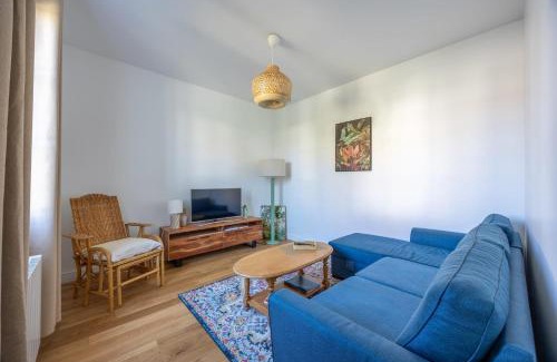 Les Cites Casa | La Maison du Fleuve - Welkeys