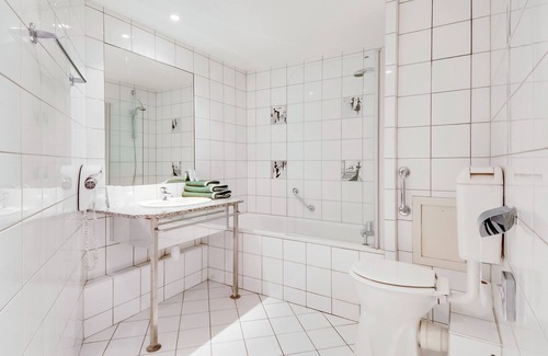 Mulhouse Hotel | La Maison Hotel Mulhouse