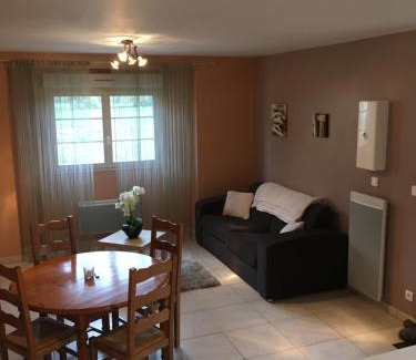 Dinteville Casa | La Maisonnette Dintevilloise