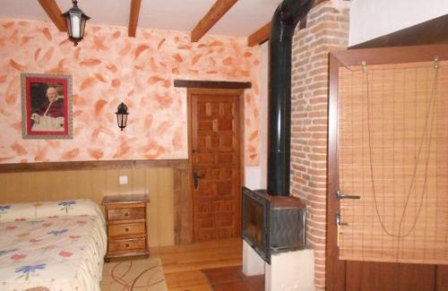 Olmedo Cama Y Desayuno | La Mesnadita