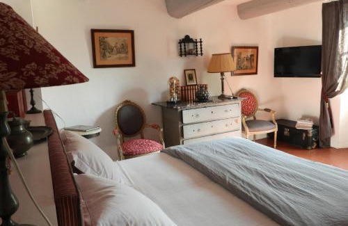 Pernes-les-Fontaines Cama Y Desayuno | La Nesquière Chambres d'Hôtes