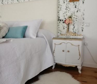 Tabanera de Cerrato Casa | La Pequeña Luz Casa Rural