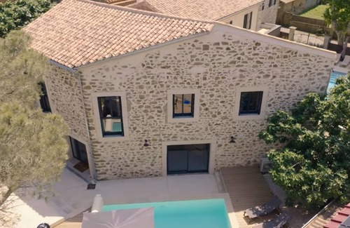 Montseret Casa | La Petite Écurie