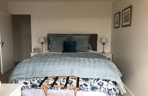 Havelock North Cama Y Desayuno | La Petite Maison