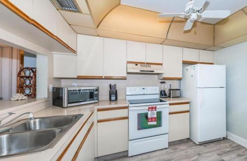 Isla del Sol Casa | La Puerta Bright and Sunny Golf Course Villa