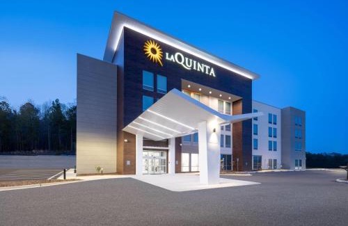 Chelsea Hotel | La Quinta by Wyndham Chelsea Birmingham