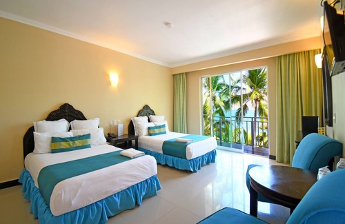 Cuastecomates Hotel | La Quinta Gran Bahia Cuastecomates