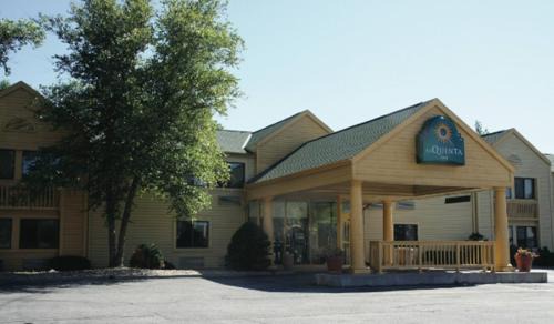 South Central Omaha Hotel | La Quinta Inn by Wyndham Omaha Southwest