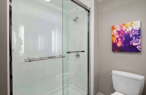 Lake Delton Hotel | La Quinta Inn & Ste by Wyndham Wisconsin Dells- Lake Delton