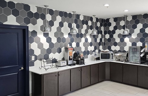 Gonzales Hotel | La Quinta Inn & Suites by Wyndham Gonzales LA