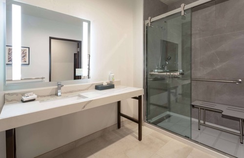 Galt Hotel | La Quinta Inn & Suites By Wyndham Galt Lodi North