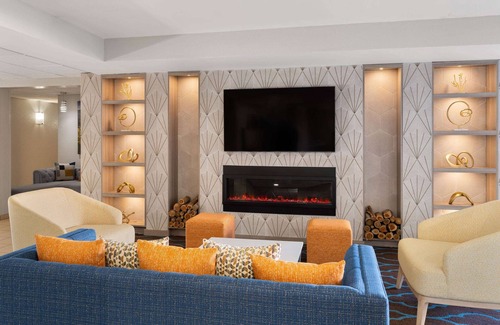 Alcoa Hotel | La Quinta Inn & Suites by Wyndham Knoxville Airport