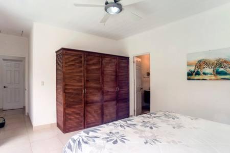 Mercedes Casa | LA REYNA DEL CAFE'