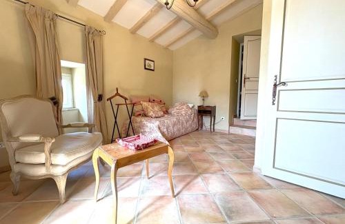 Garrigues Apartamento | La Roumanières