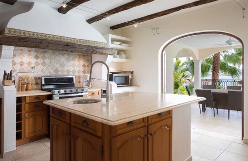 Les Terres Basses Villa | La Salamandre, Lagoon front villa with pool, airport pickup & concierge service