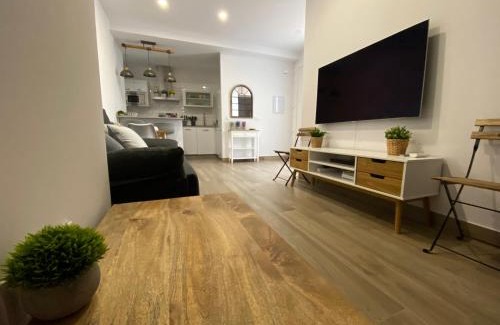 Santa Marina Apartamento | LA SUITE DES COULEURS - Apartamento en pleno centro de Córdoba