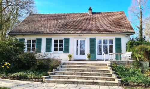 Gueures Casa | LA TANIÈRE