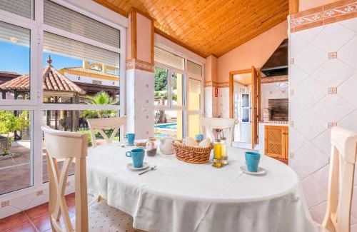 Fuente de Piedra Casa | La torre Casa rural