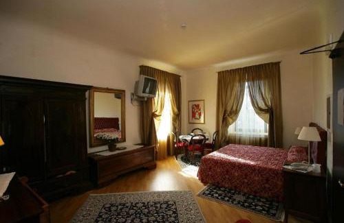 Maiolati Spontini Hotel | La Torre Hotel