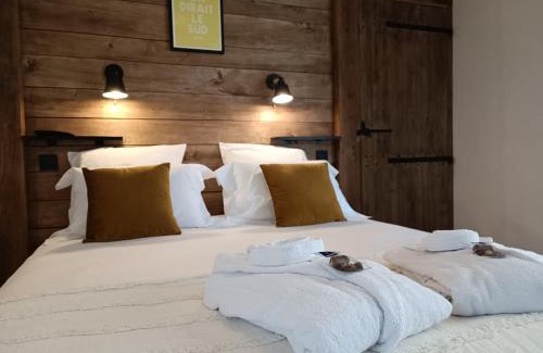 Figeac Cama Y Desayuno | La Tour du Laurensou