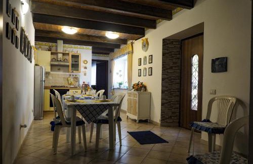 Nebida Cama Y Desayuno | La Vecchia Montagna B&B