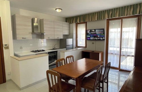 Termoli Apartamento | La Vedetta apartment, spacious accommodation with sea view terrace